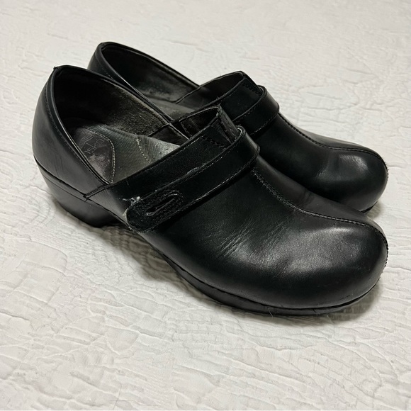 Black Dansko solstice clogs - Picture 3 of 9